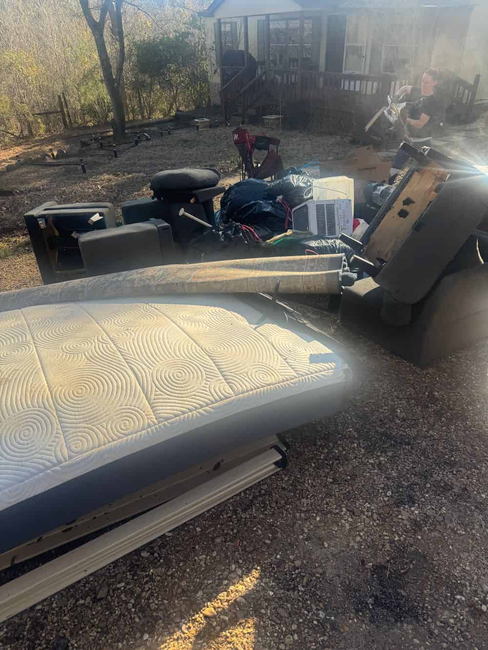 Mattress & Bed Removal image