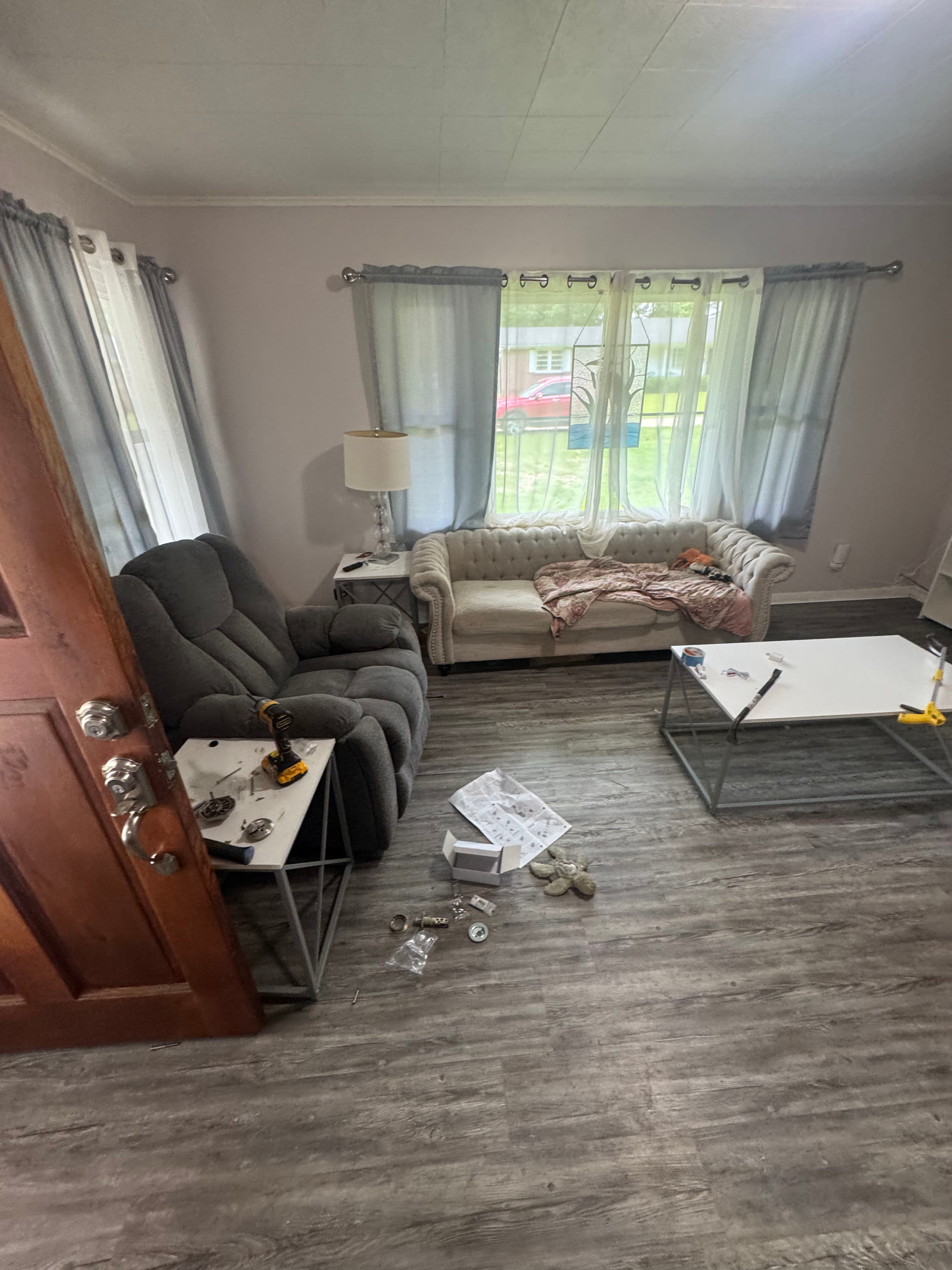 Project Whole-Home Cleanout Leaves Every Room Completely Clear image