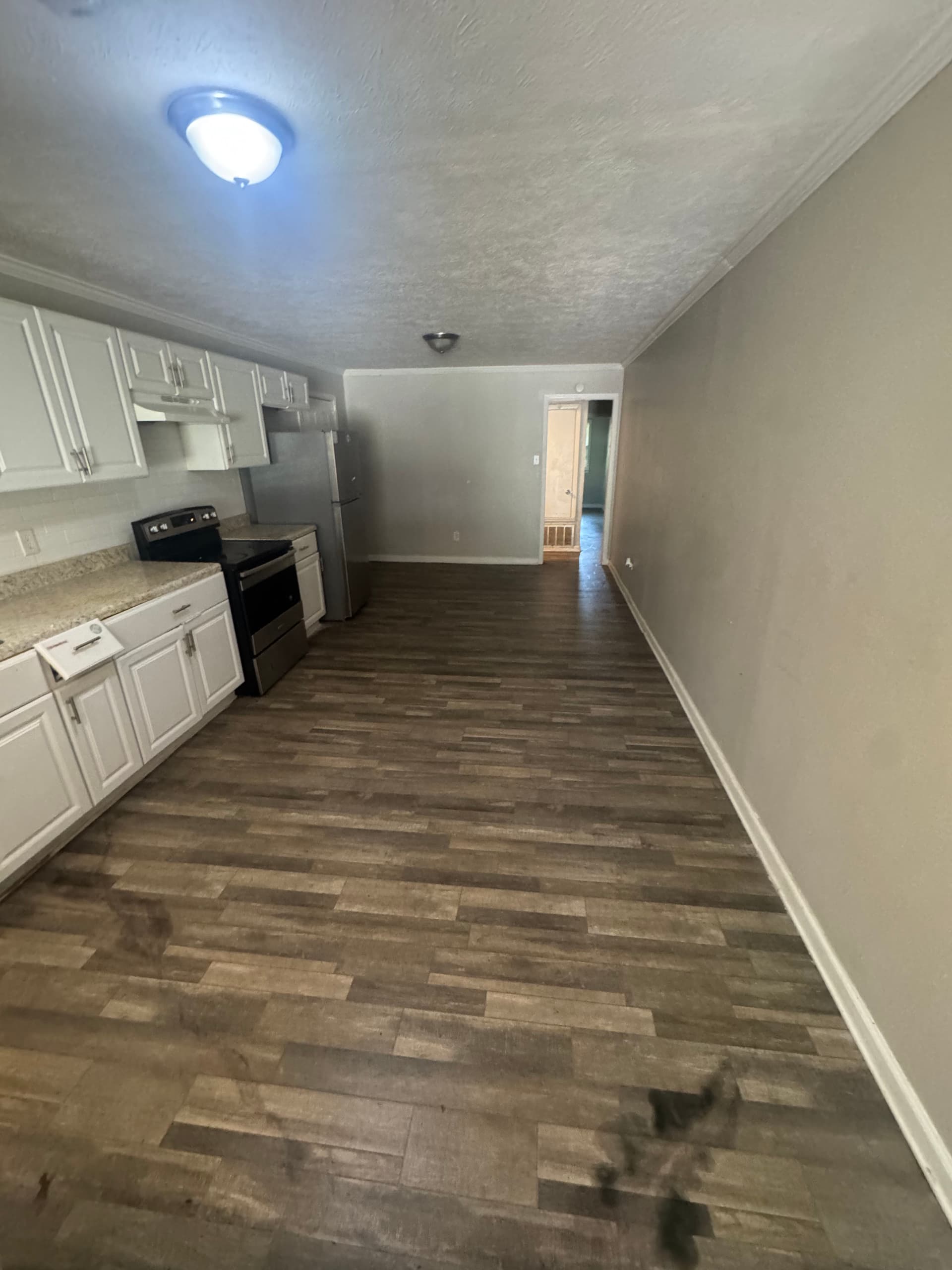 Gallery photos for Full House Clean Out Completed in South Jackson MS: Image #6