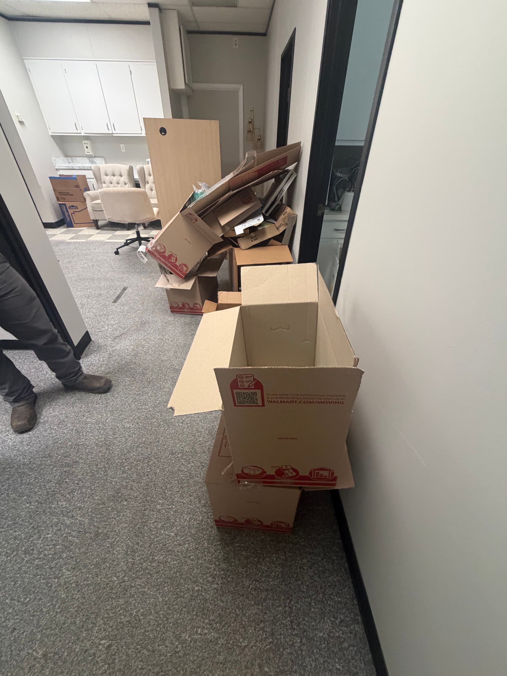 Office Clean Out and Debris Removal in Flowood image