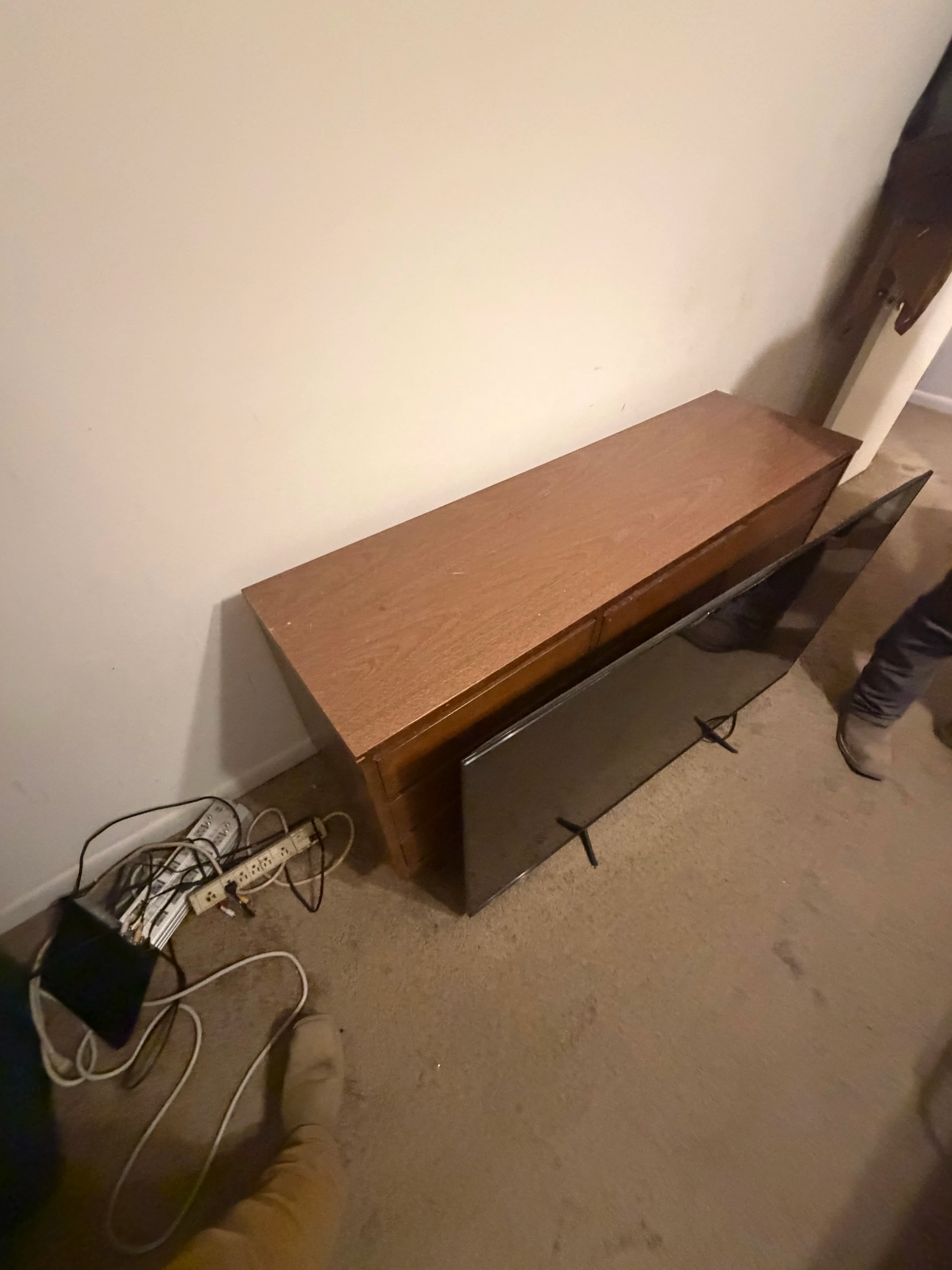 Project Furniture, Mattress, and TV Hauled Away in Ridgeland MS image