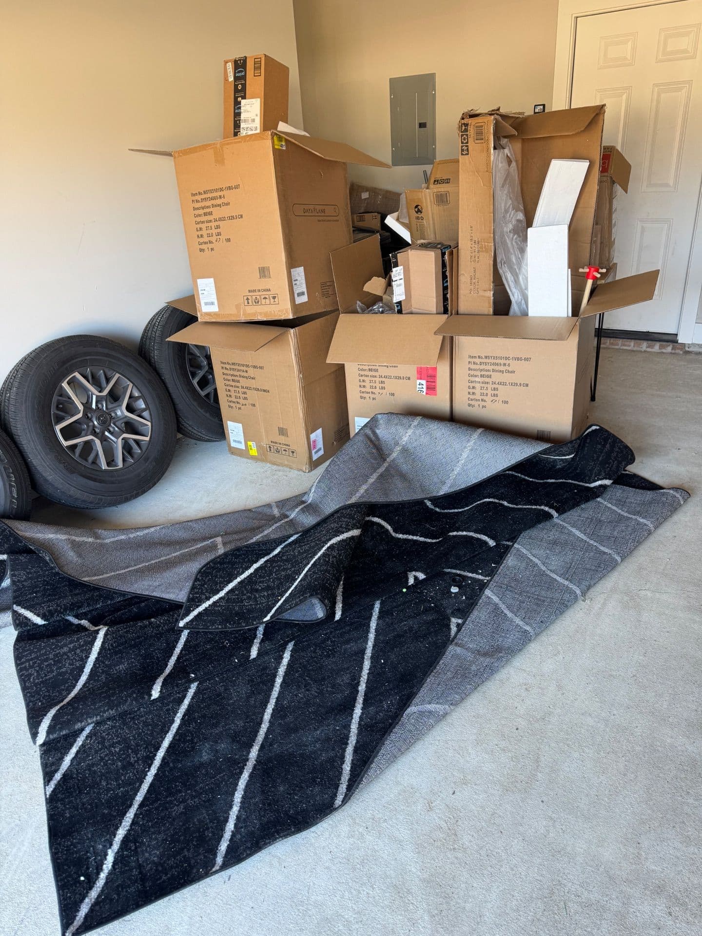 Gallery photos for Garage Clutter Tackled in Brandon MS: Image #1