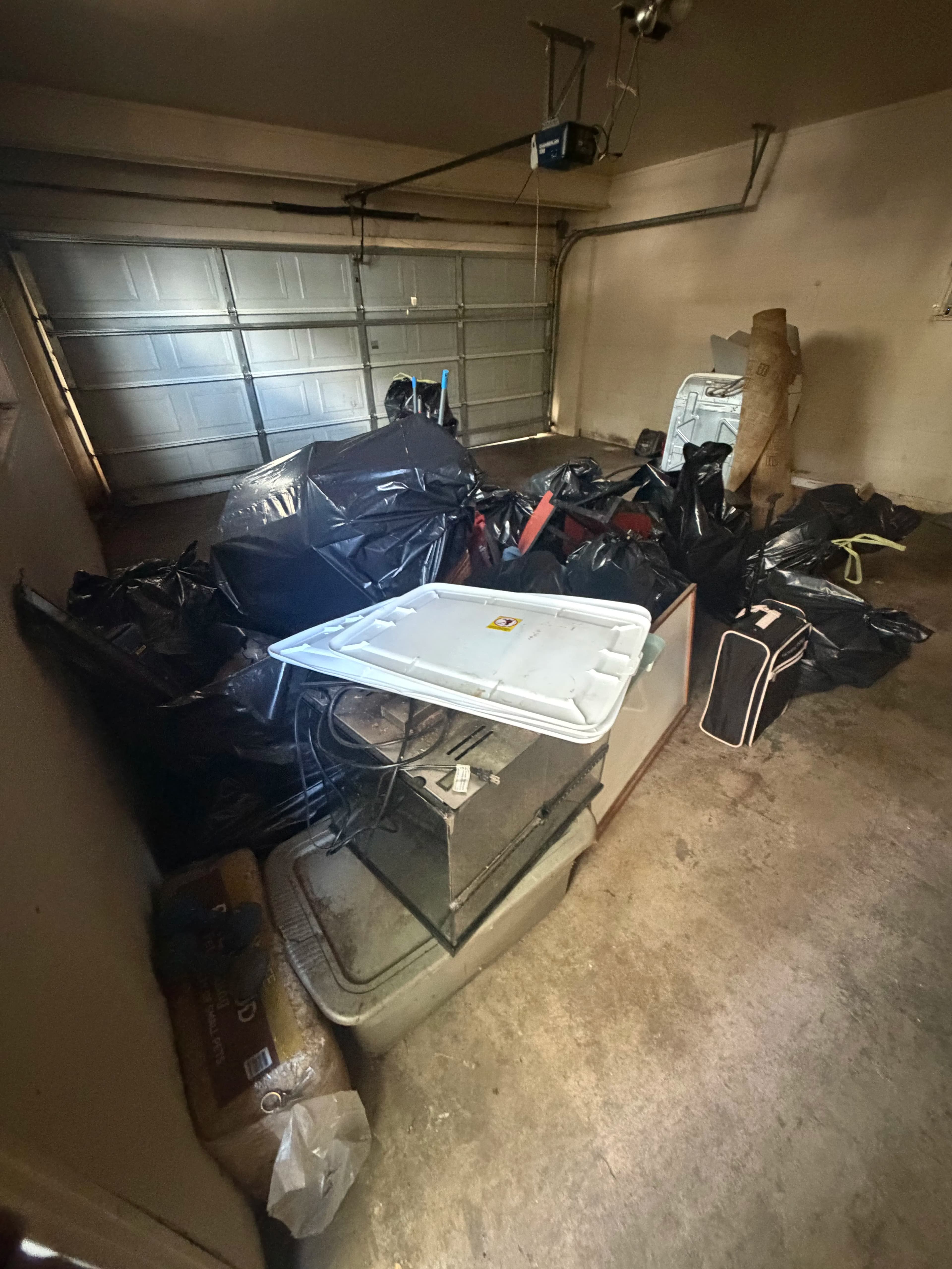 Project Garage Clean Out Gets Ridgeland Home Back on Track image