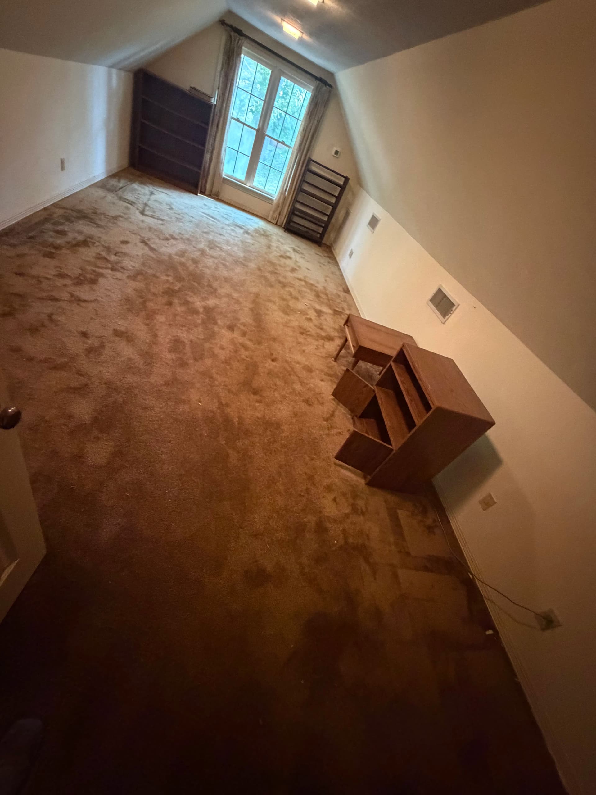 Gallery photos for Attic Room Cleanout Completed in Madison MS: Image #4