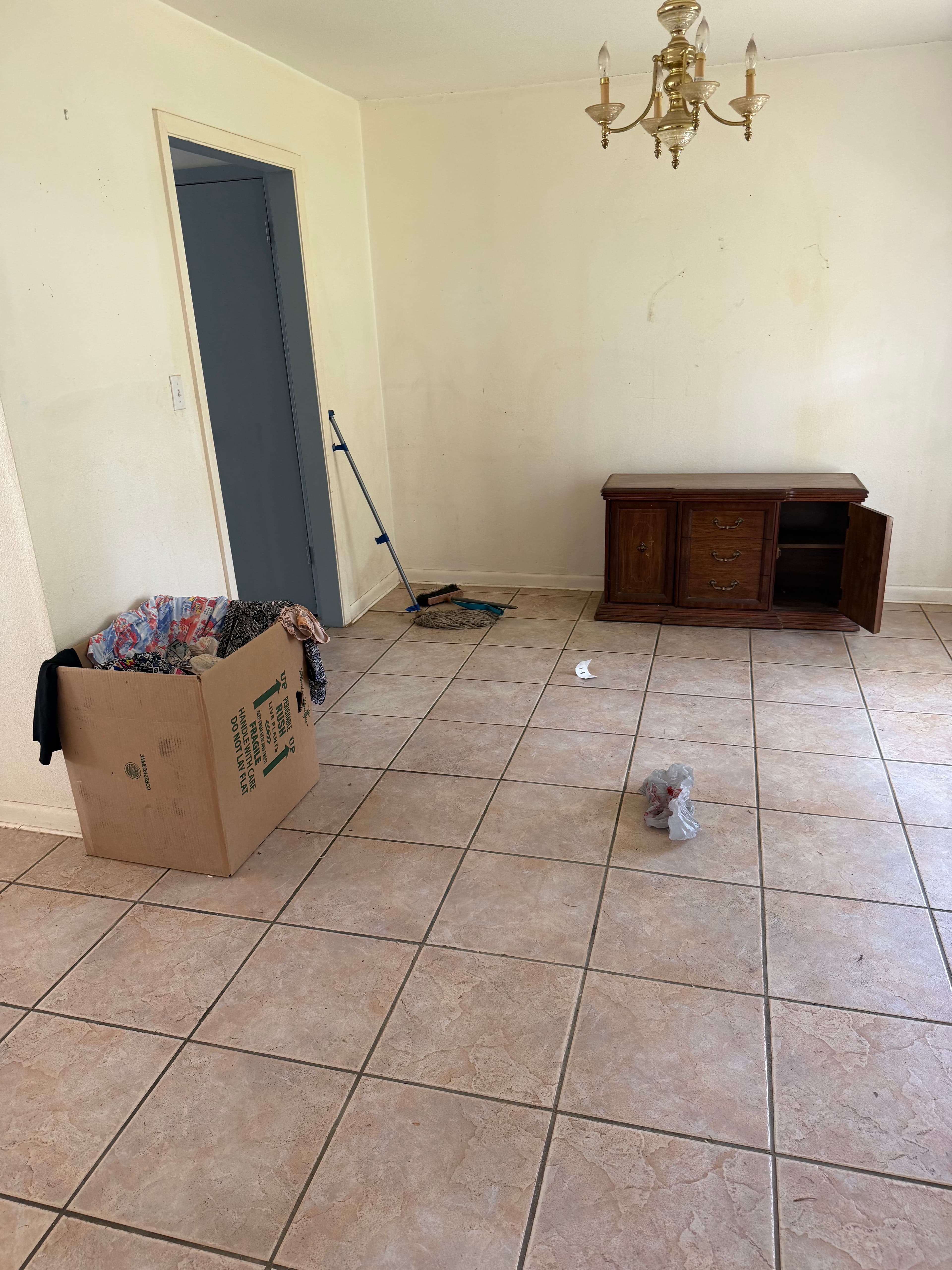 Project Full House and Garage Clean Out Completed in Taylorsville, MS image