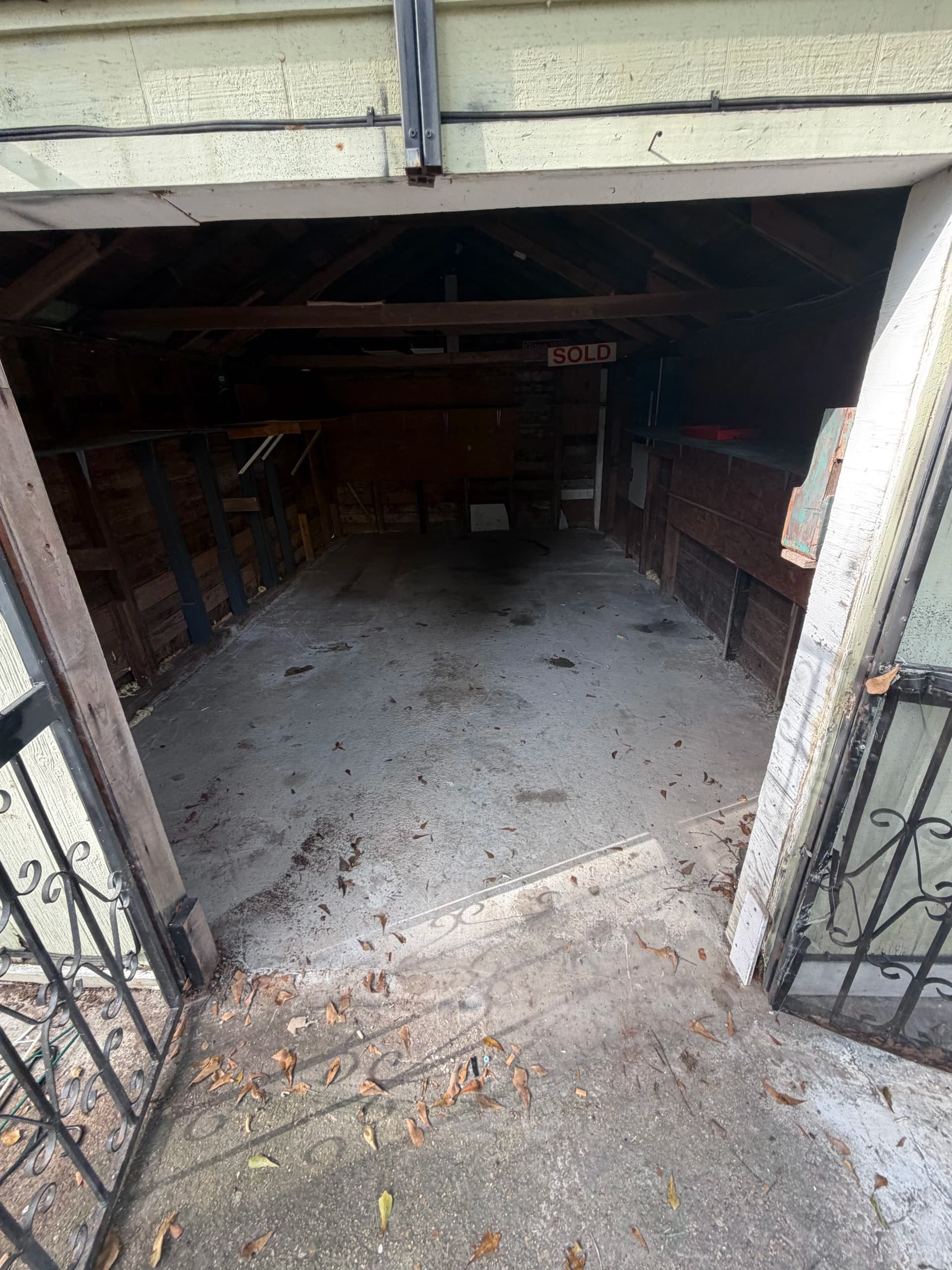 Gallery photos for Full House Clean Out Completed in McComb MS: Image #7