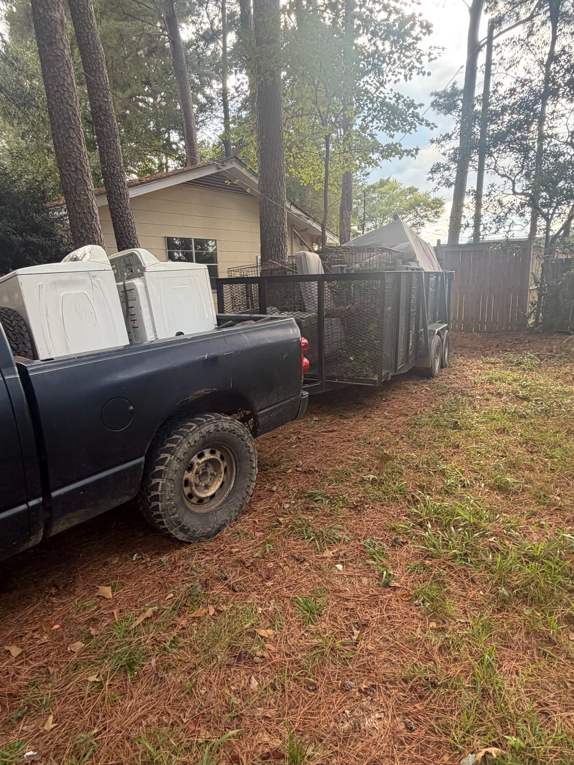 Gallery photos for Washer and Dryer Removal from a Jackson MS Garage: Image #2