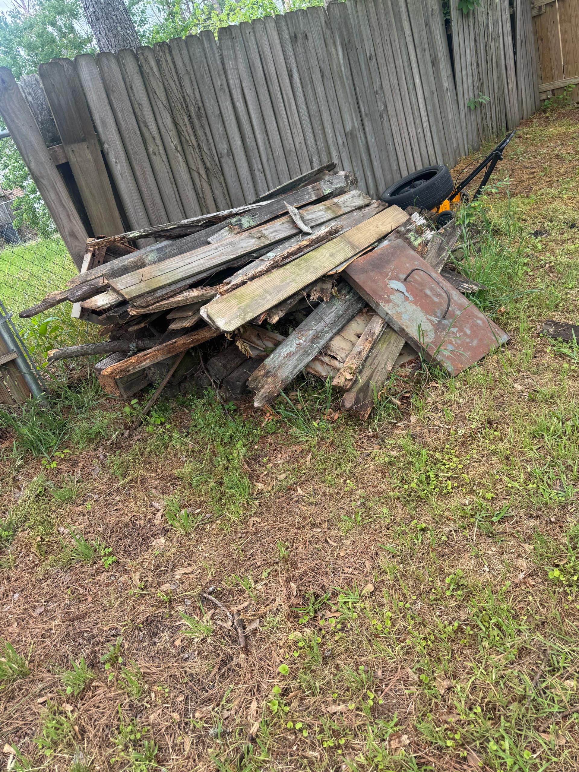Wood Debris Removal Clears a Jackson MS Backyard image