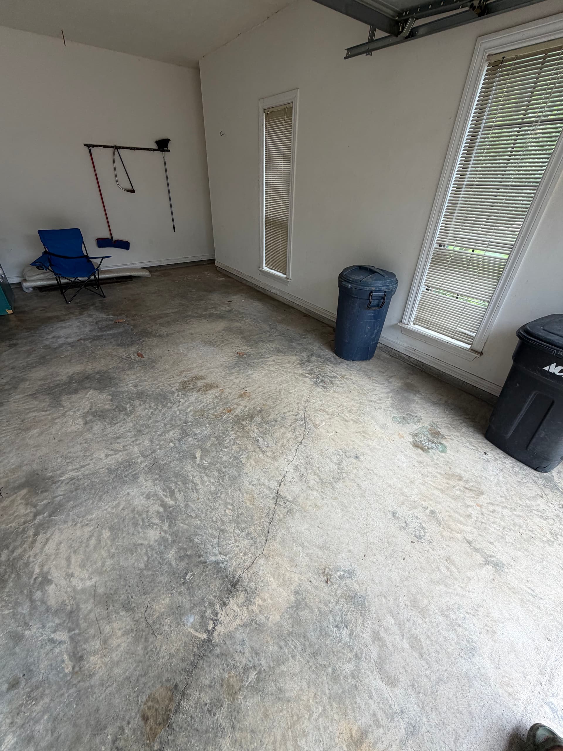 Gallery photos for Brandon Garage Clean Out Goes From Packed to Open Floor Space: Image #4