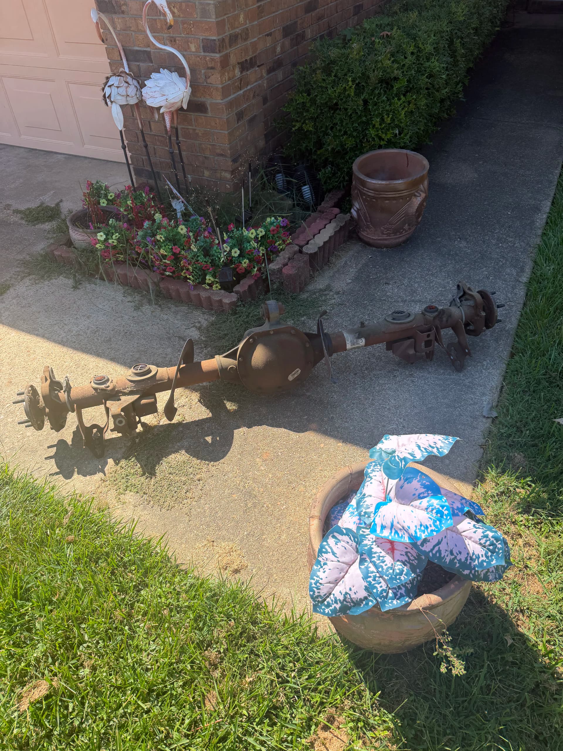Gallery photos for Furniture and Heavy Debris Removal in Brandon and Jackson MS: Image #1