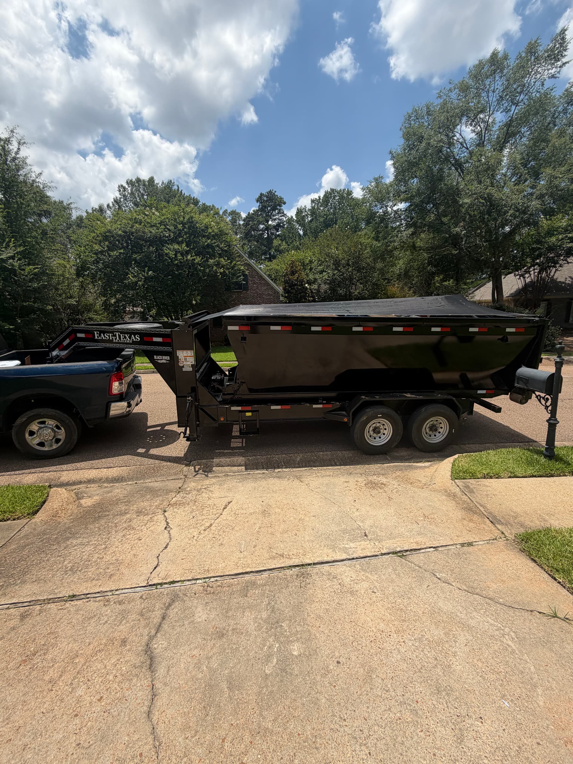 Gallery photos for Garage Cleanout Gets a Ridgeland, MS Home Back on Track: Image #2