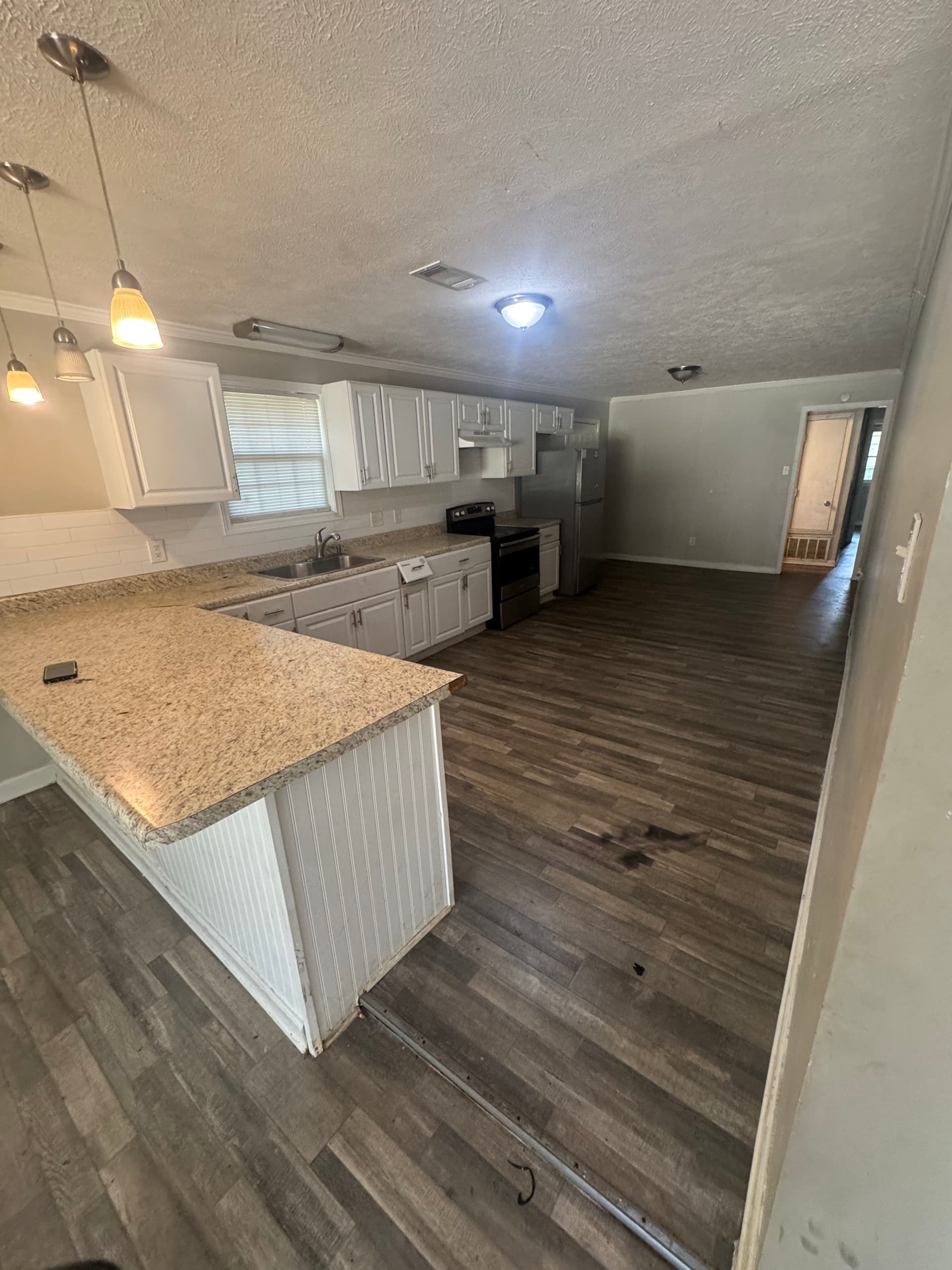 Gallery photos for Full House Clean Out Completed in South Jackson MS: Image #5