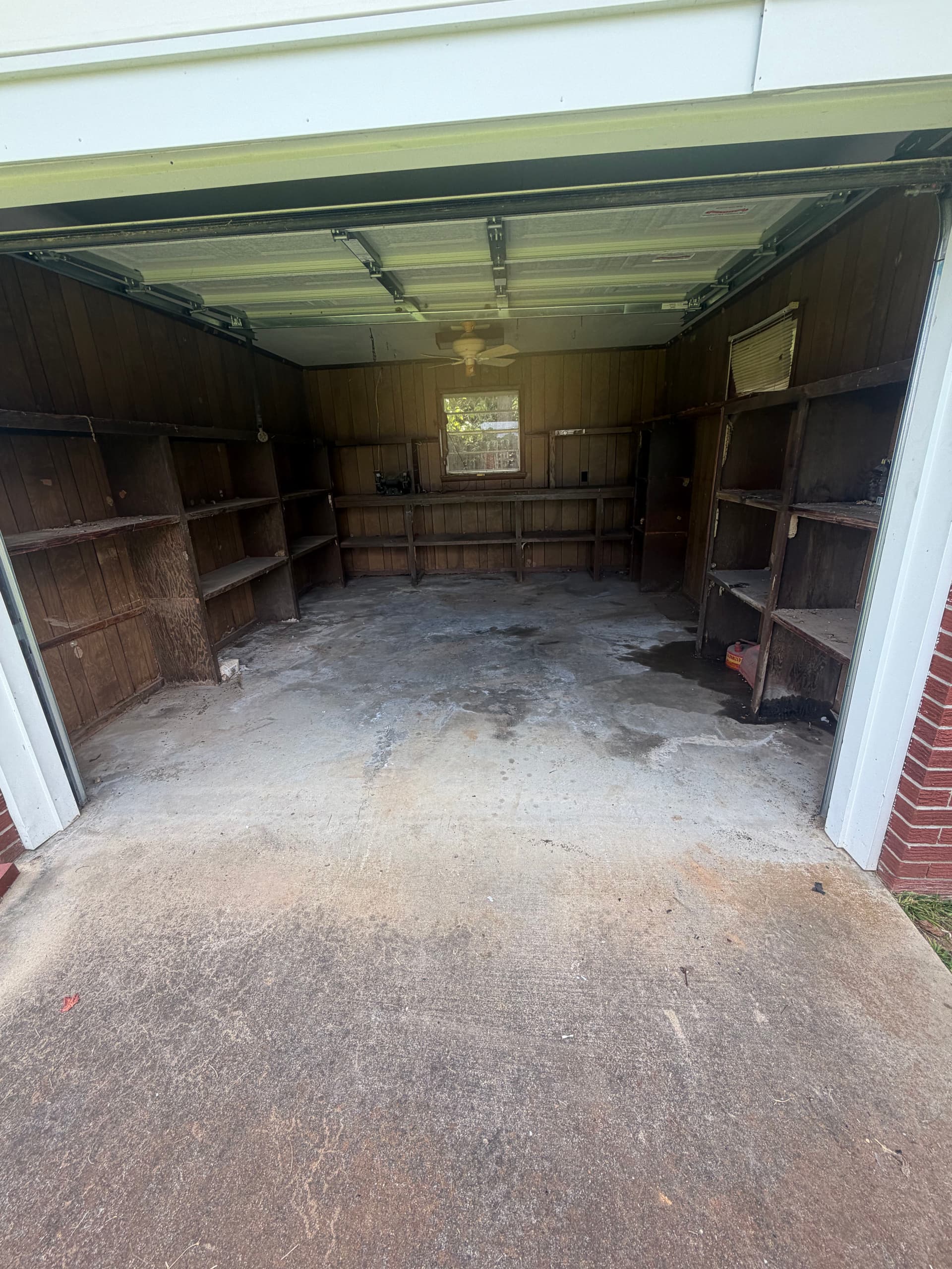 Gallery photos for Full House Cleanout Completed in Forest MS: Image #8