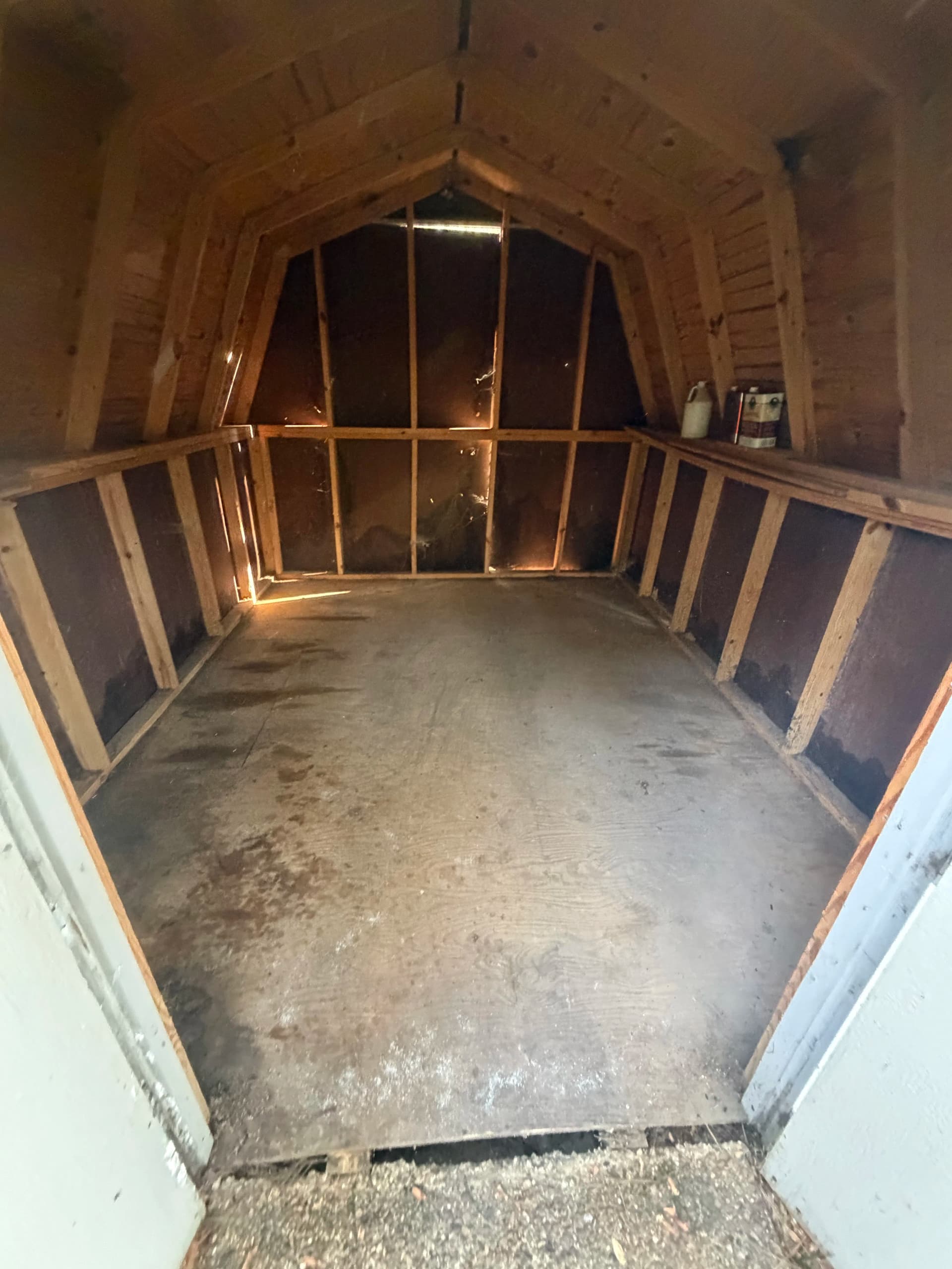 Gallery photos for Shed Cleanout Clears Years of Clutter in Madison MS: Image #2