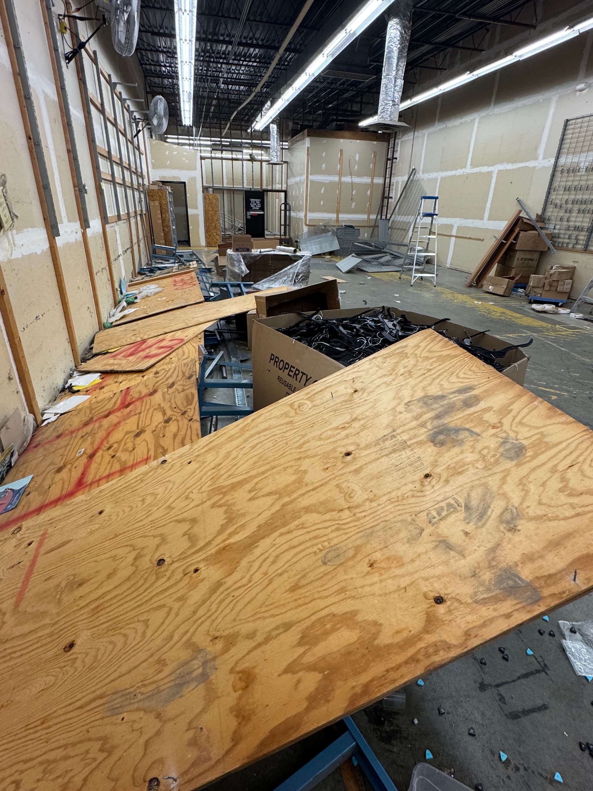 Gallery photos for Efficient Debris Removal and Clean Out Services: Image #1