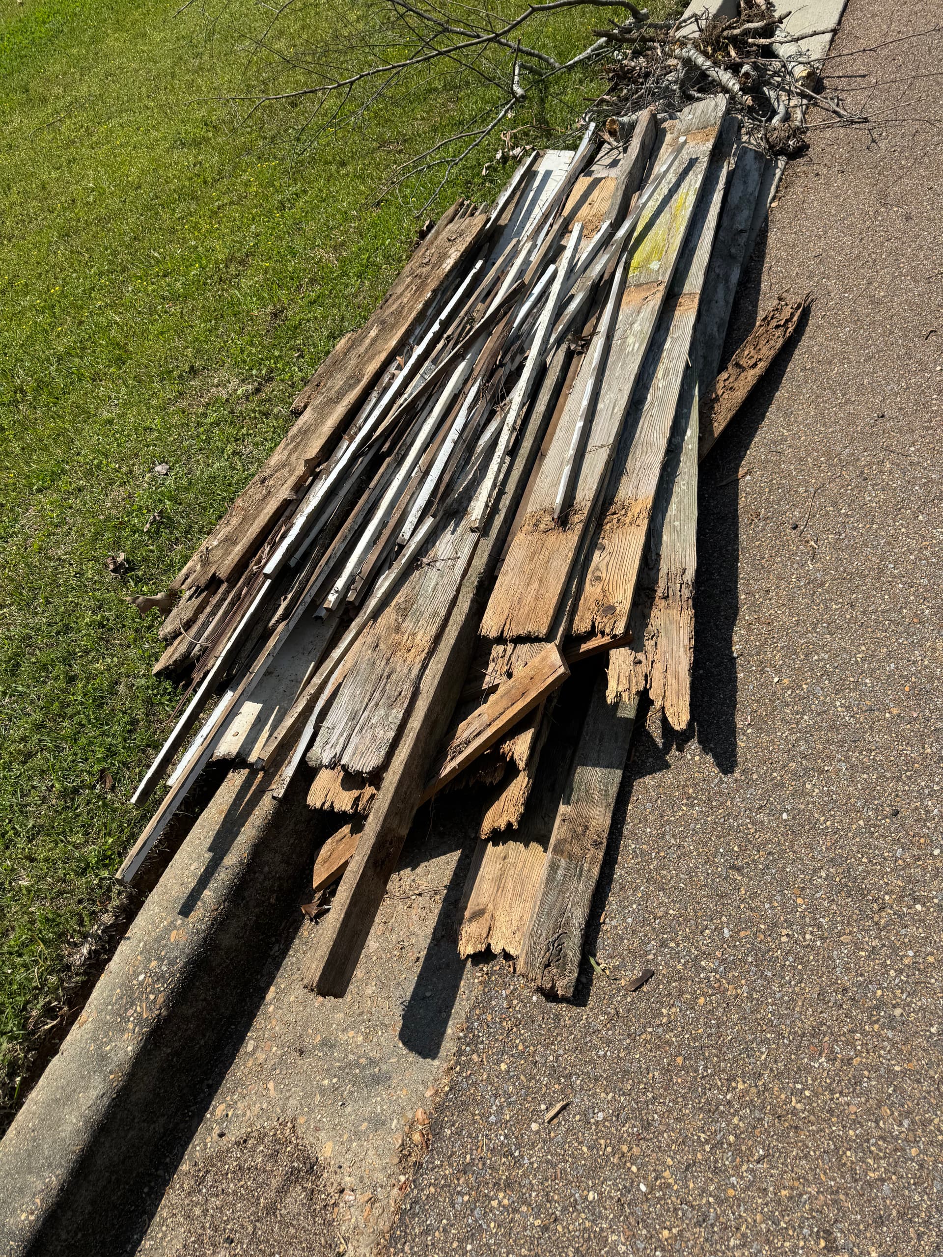Gallery photos for Professional Junk Removal and Debris Hauling Across Central Mississippi: Image #1