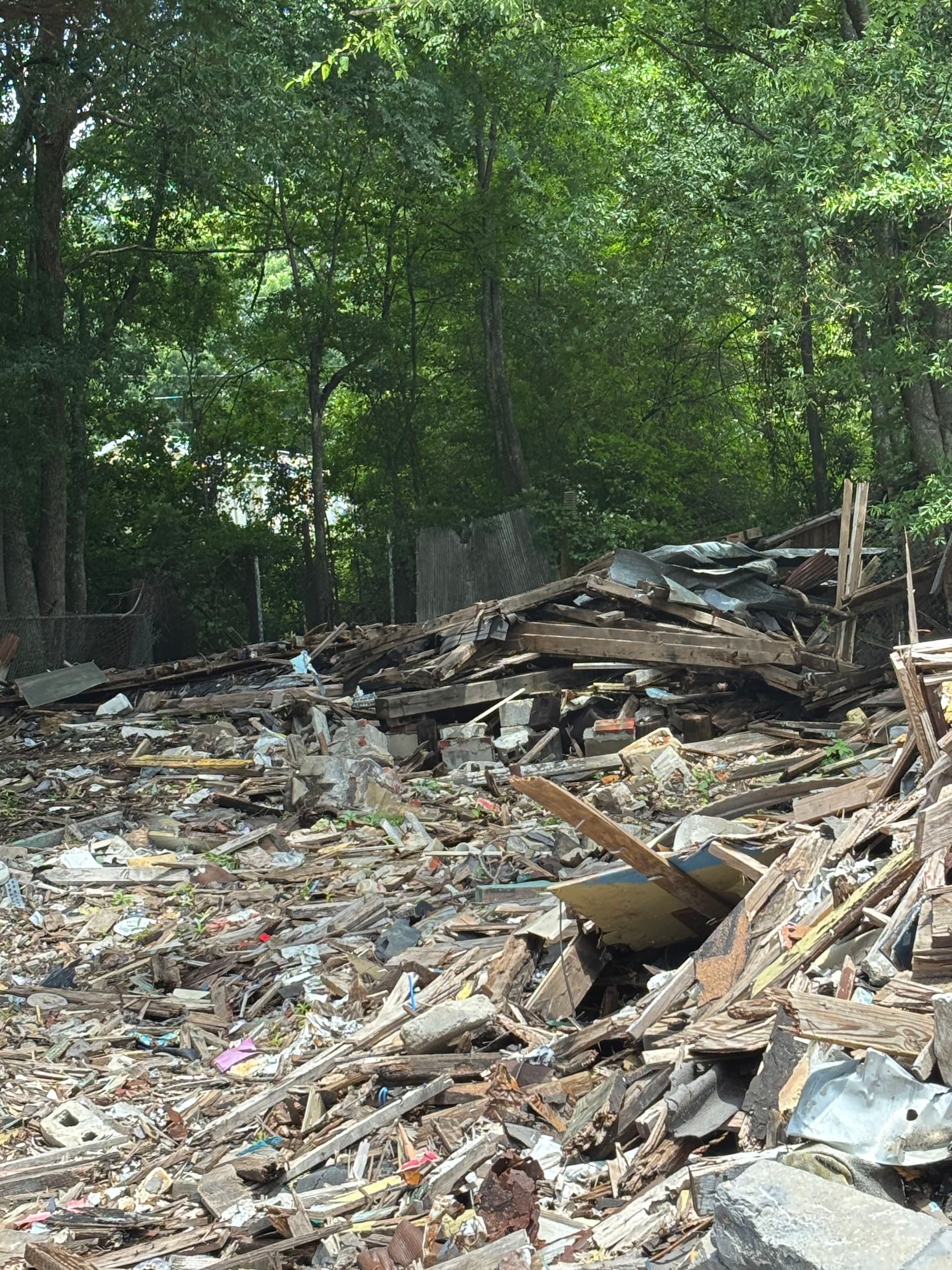 Gallery photos for House Demolition Debris Removal in Meridian MS: Image #2