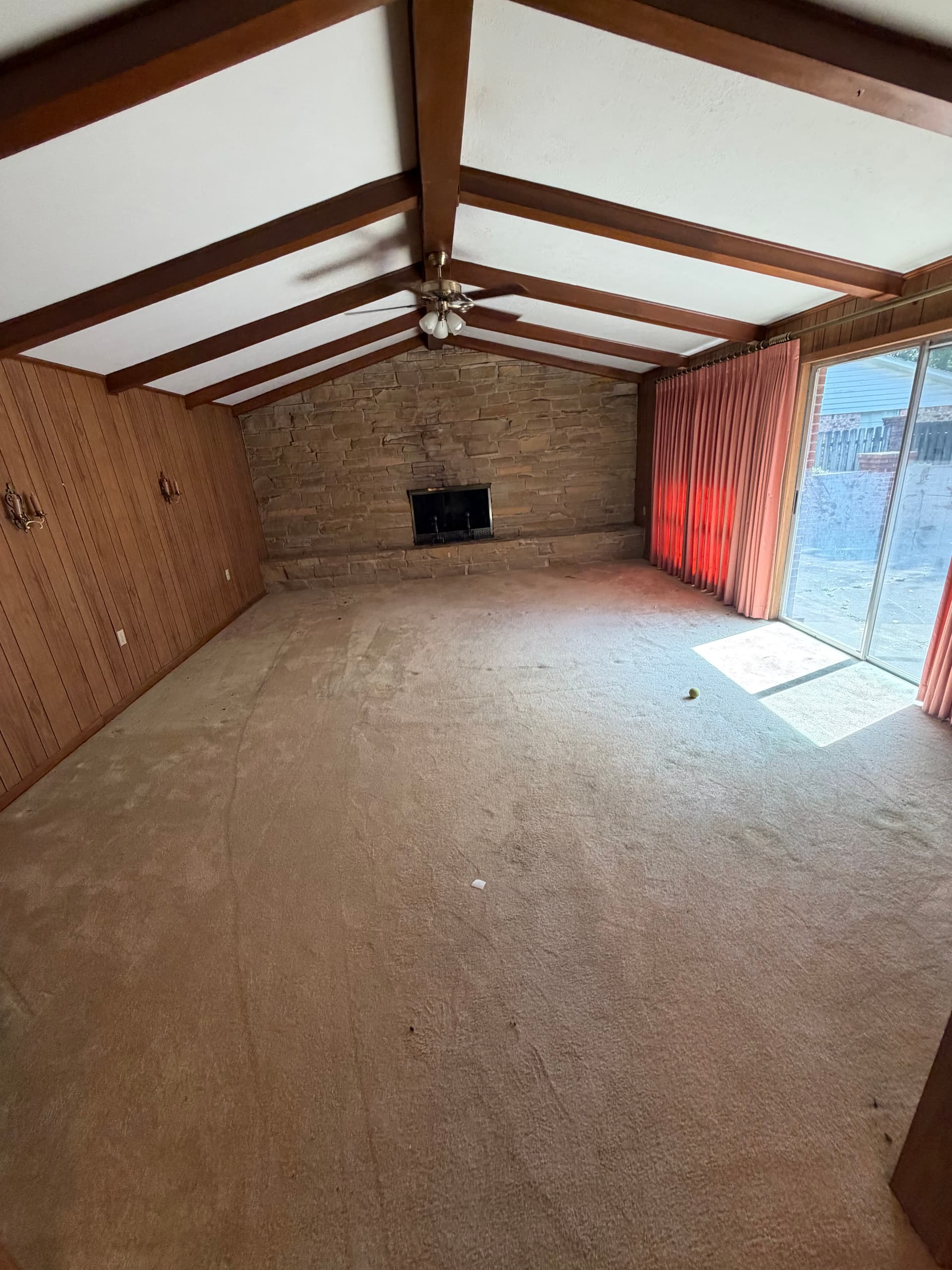Gallery photos for Full House Cleanout Completed in Forest MS: Image #6