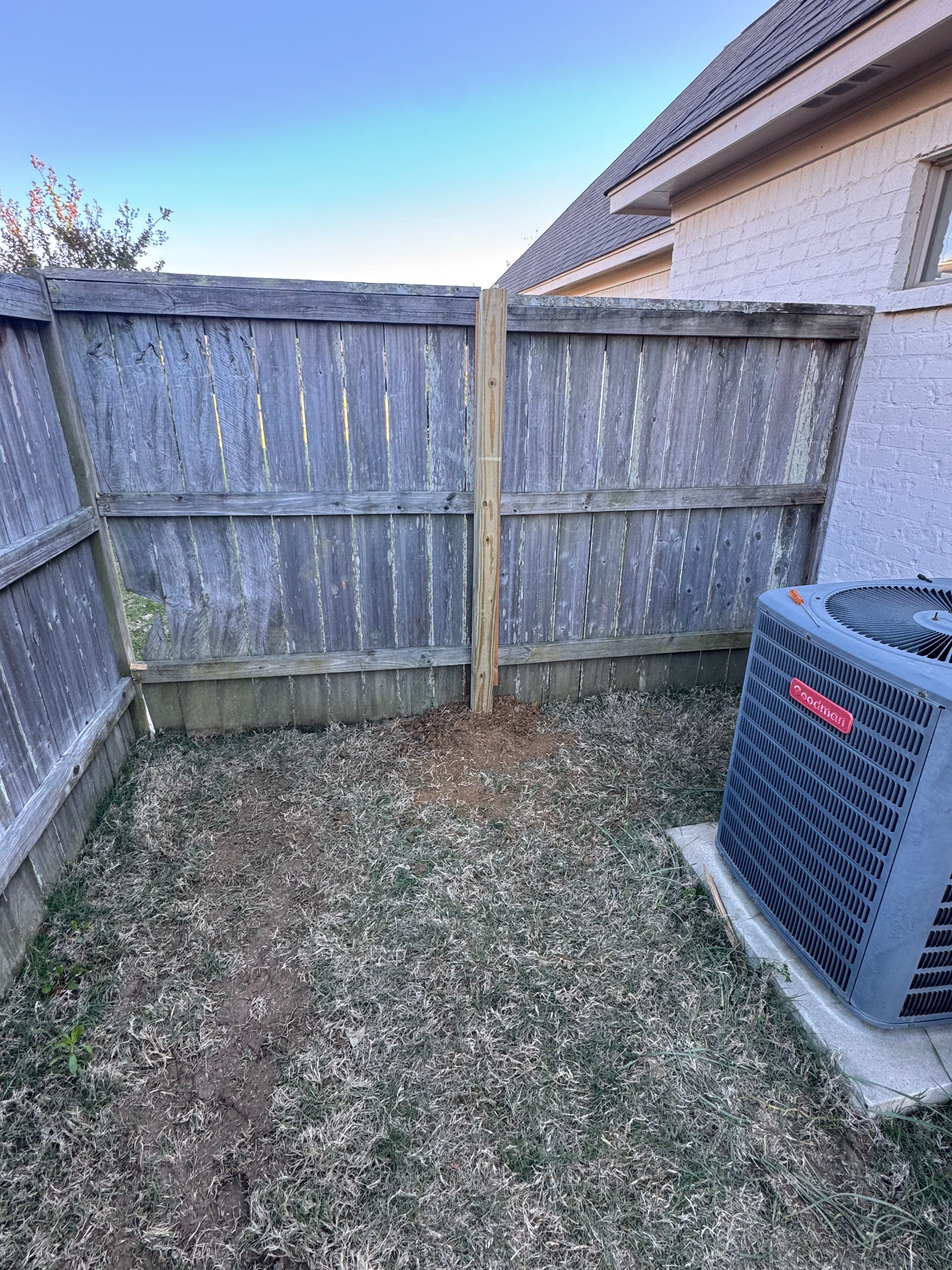 Project Wooden Fence Panel Repair and Relocation in Madison MS image