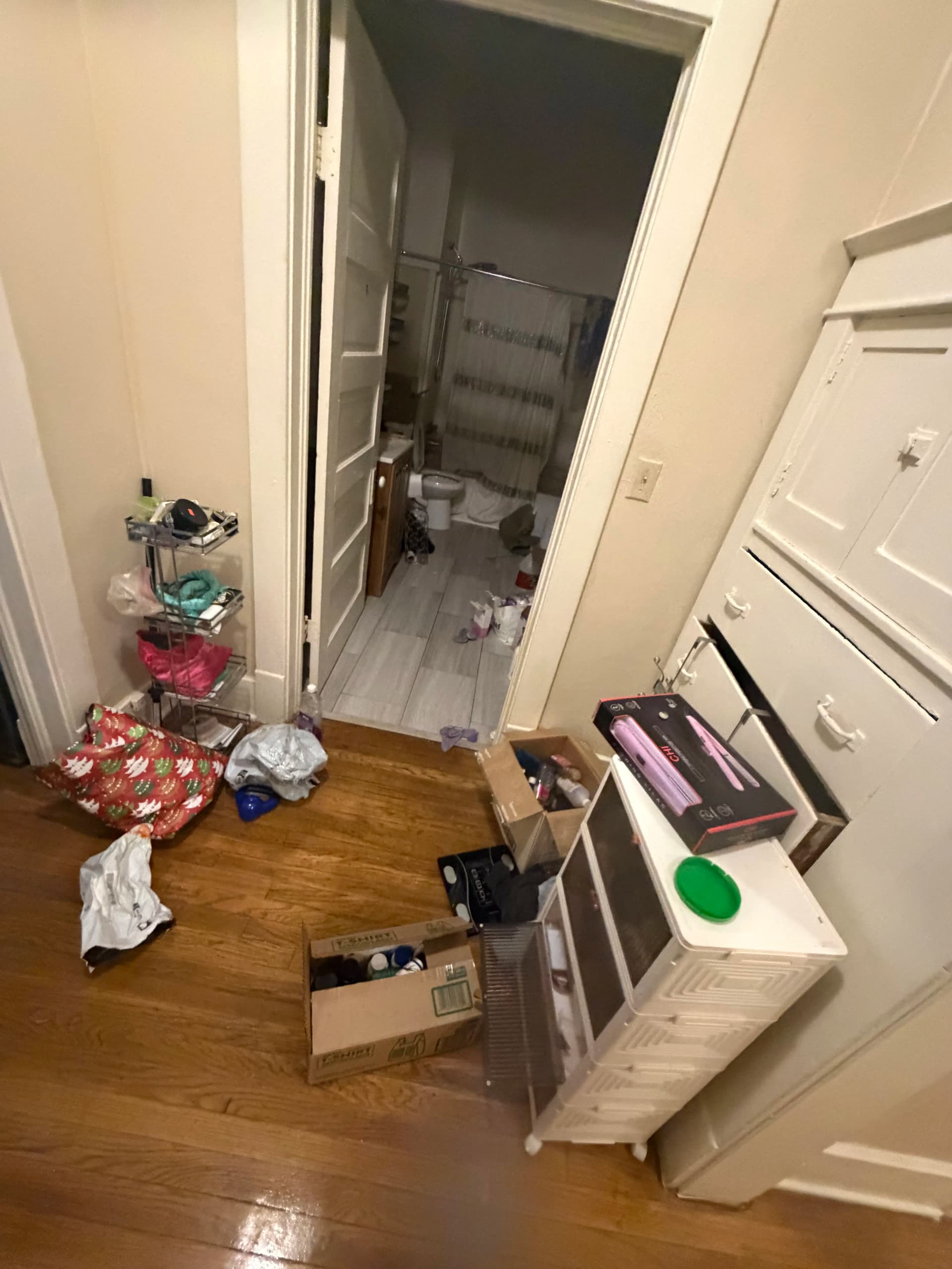 Gallery photos for Full House Clean Out Completed in Brandon MS: Image #2