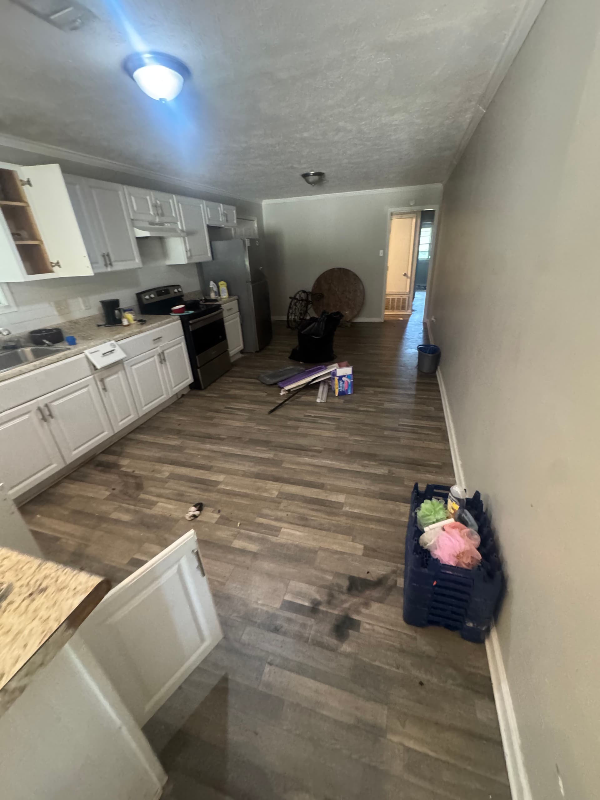 Gallery photos for Full House Clean Out Completed in South Jackson MS: Image #2