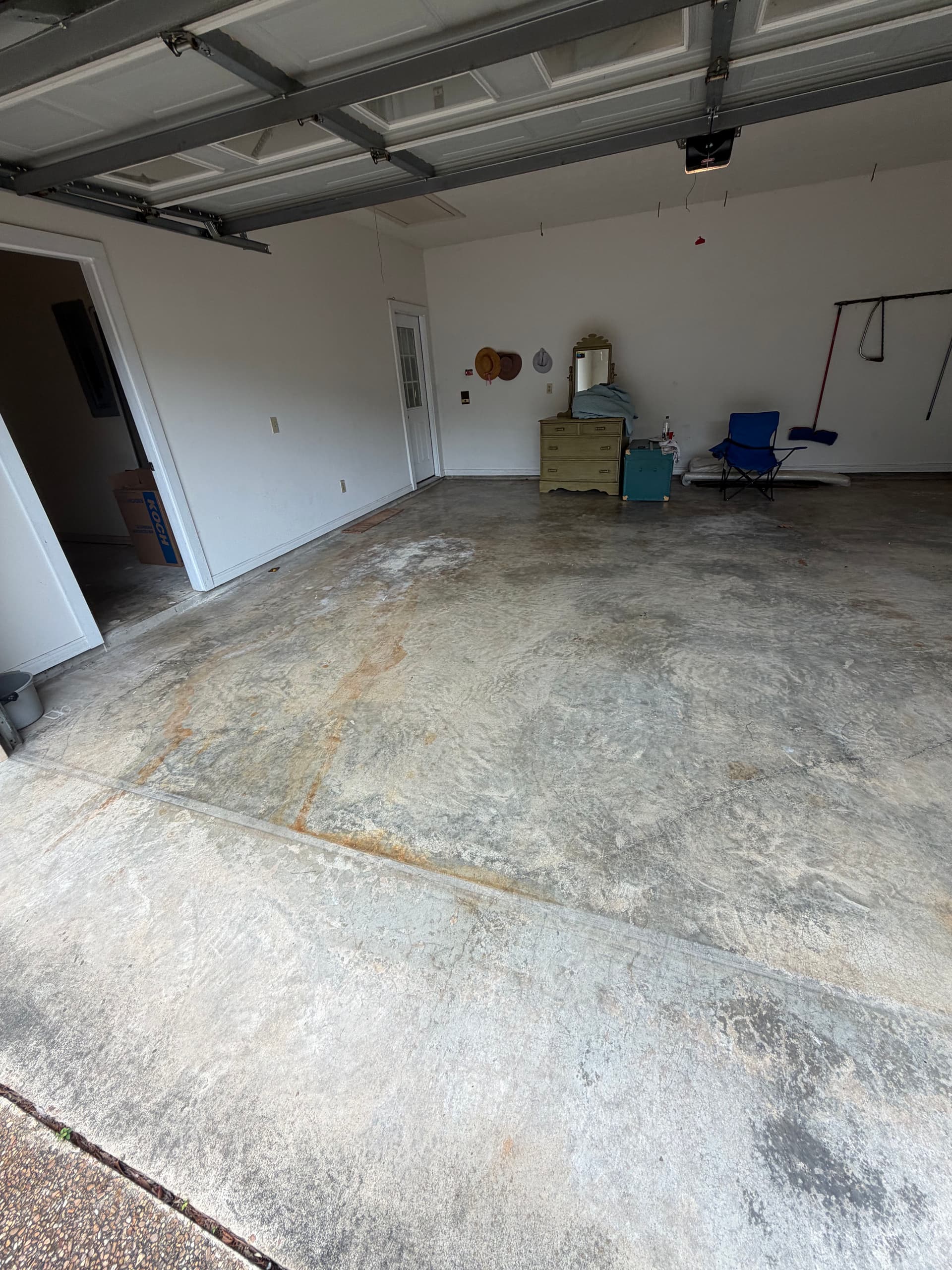 Gallery photos for Brandon Garage Clean Out Goes From Packed to Open Floor Space: Image #3