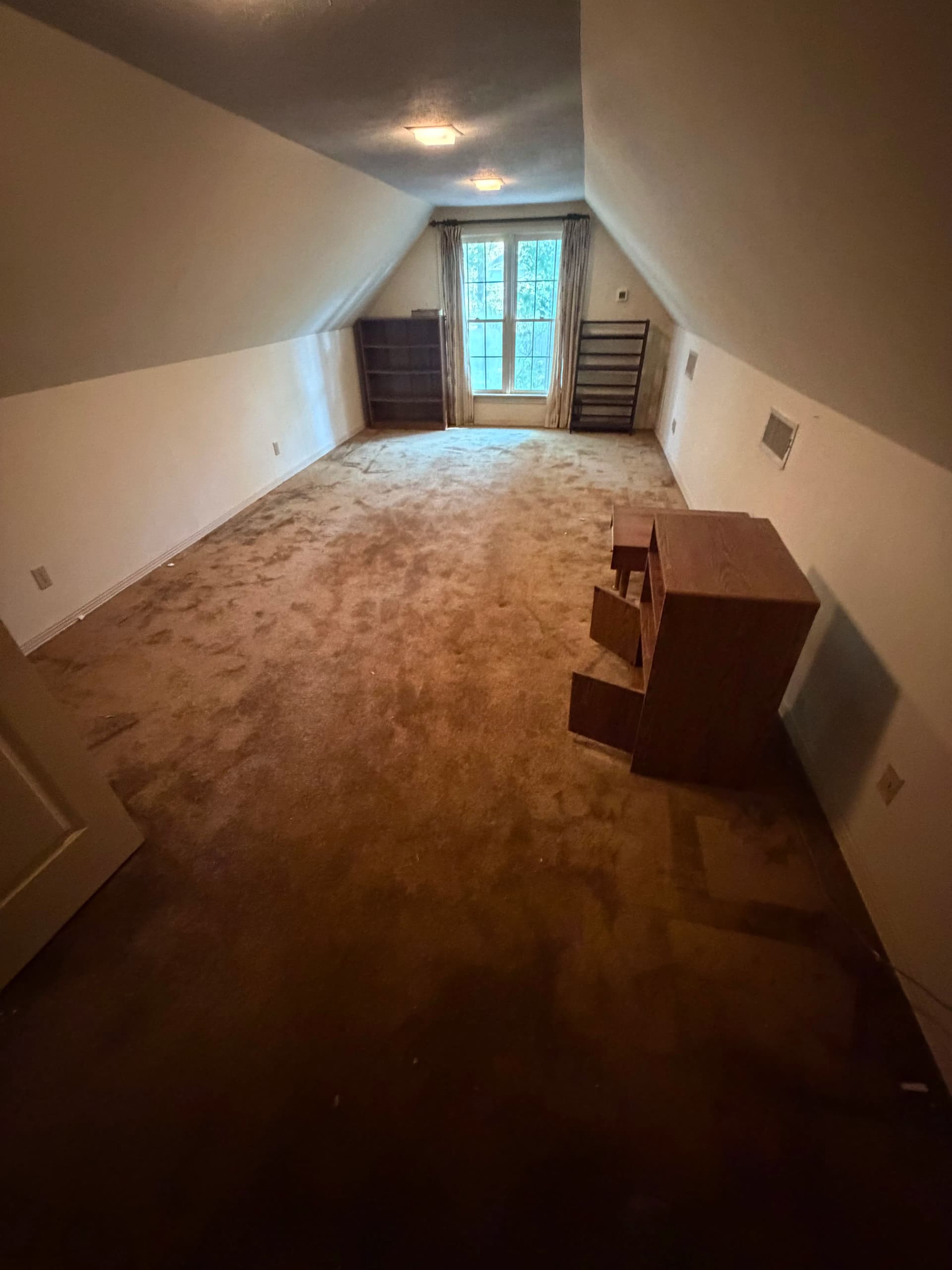 Gallery photos for Attic Room Cleanout Completed in Madison MS: Image #3