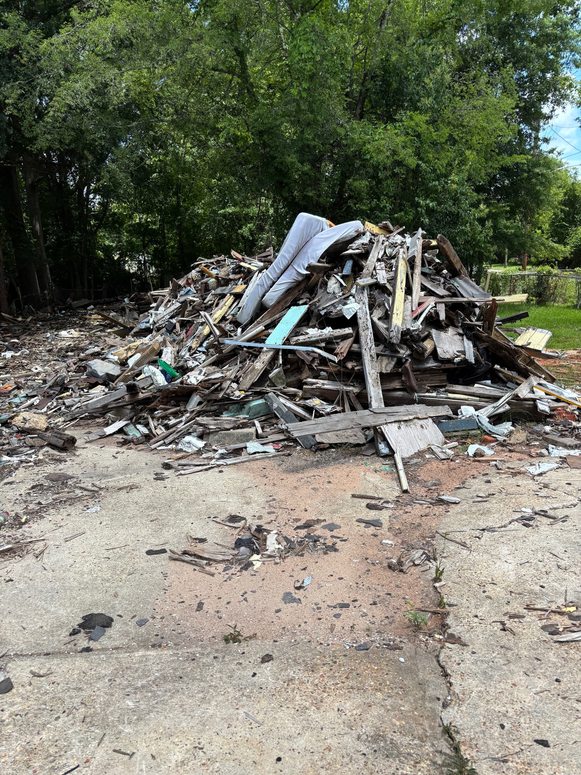 House Demolition Debris Removal in Meridian MS image