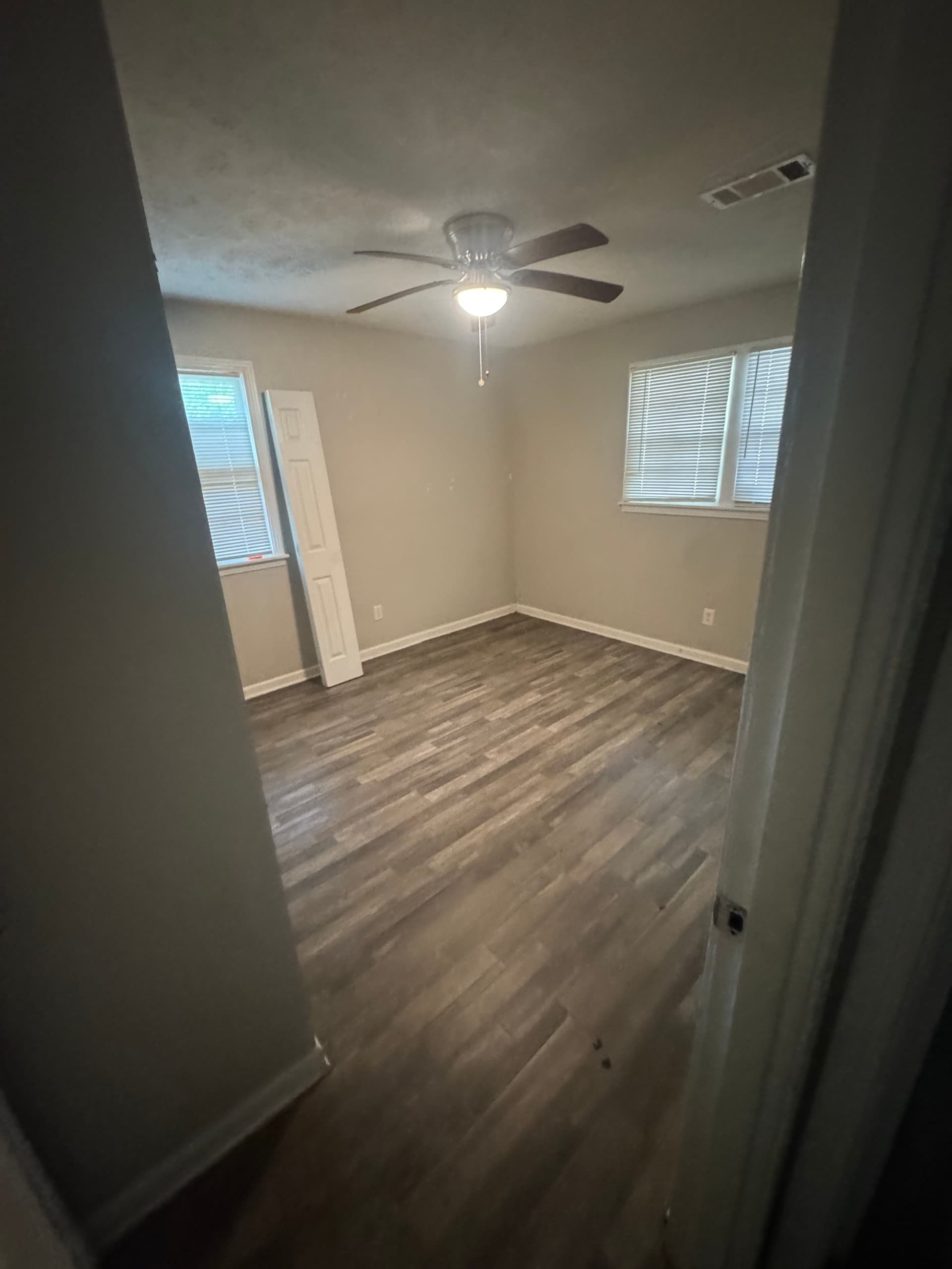 Gallery photos for Full House Clean Out Completed in South Jackson MS: Image #8