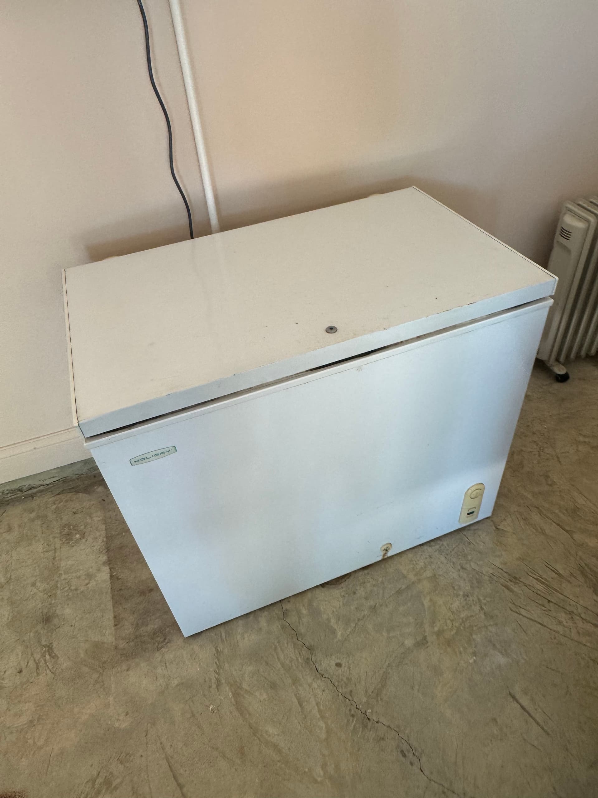 Gallery photos for Yard Clutter and Bulky Appliance Hauled Off Clean: Image #2