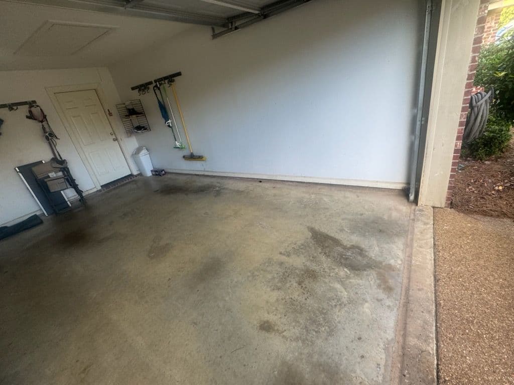Garage Cleanout Success Story in Brandon MS image