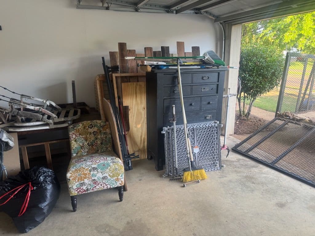 Gallery photos for Garage Cleanout Success Story in Brandon MS: Image #1