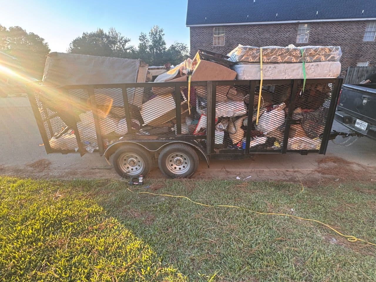 Efficient Apartment Cleanout in Hattiesburg MS image