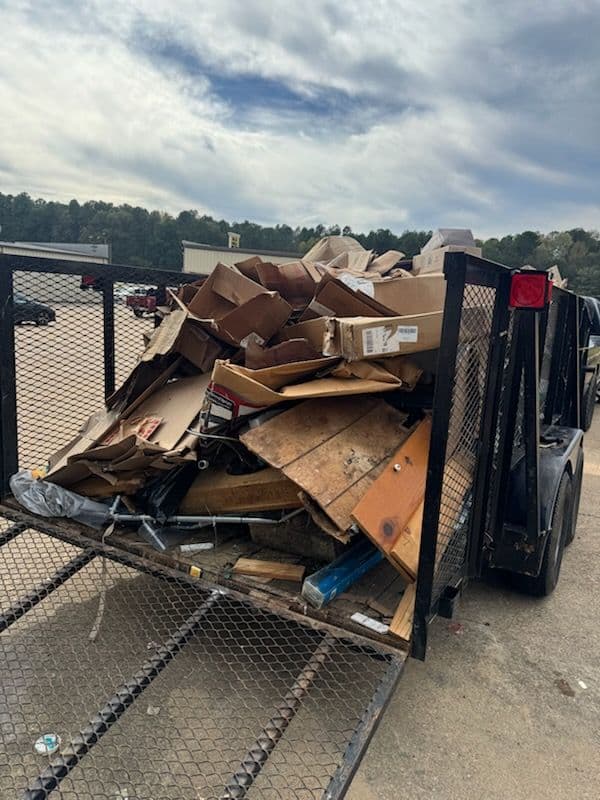 Gallery photos for Dumpster Enclosure Cleanup at Pizza Hut in Louisville: Image #1