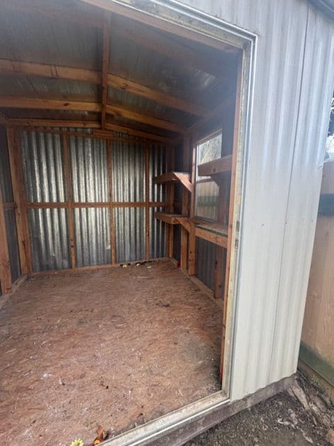 Efficient Shed Cleanout in Vicksburg MS image