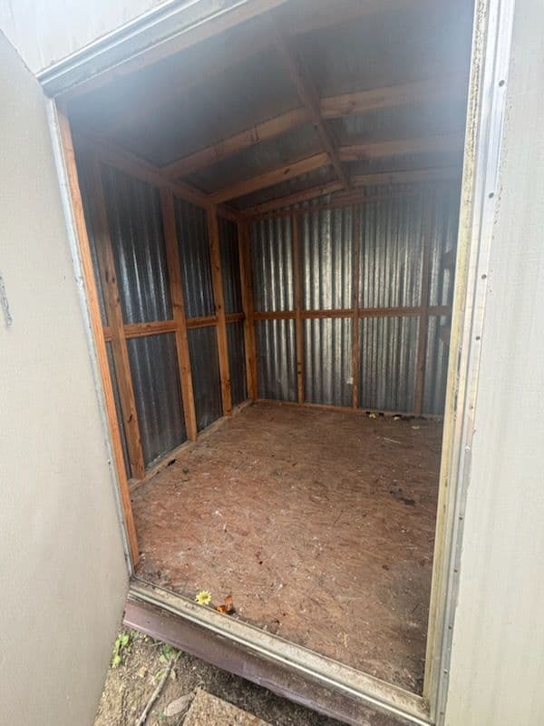 Gallery photos for Efficient Shed Cleanout in Vicksburg MS: Image #1
