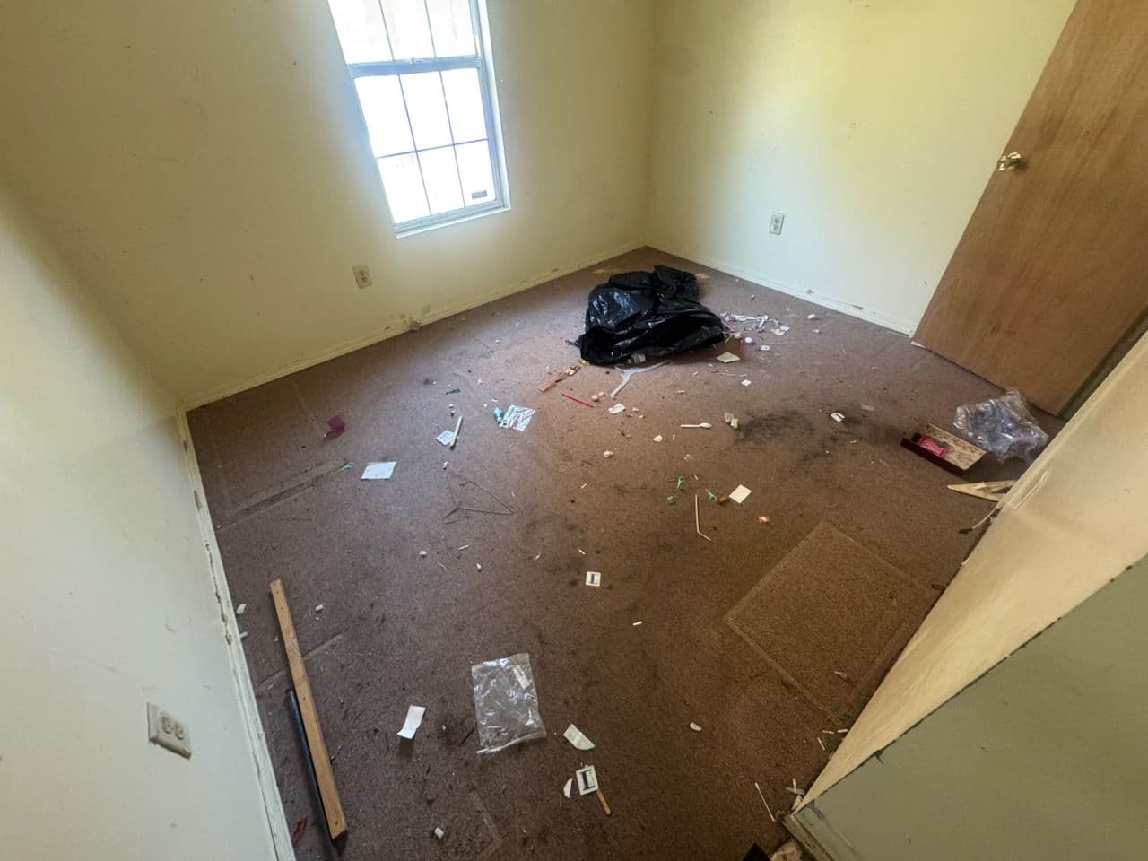 Project Efficient House Cleanout in Jackson MS image