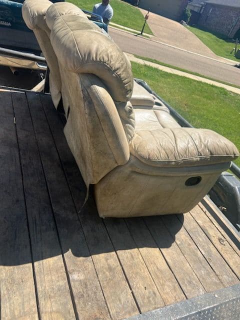 Gallery photos for Clearing Out Disarray in Brandon MS: Image #3