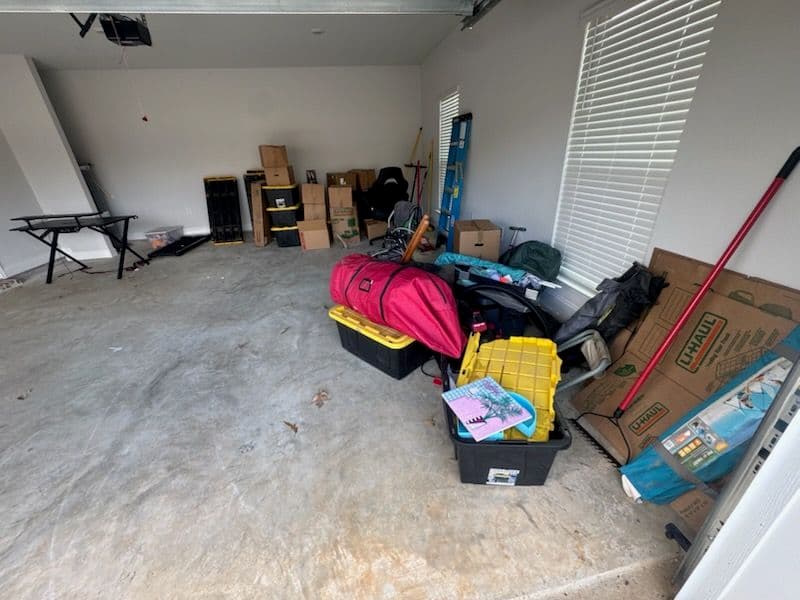 Project Efficient Garage Cleanout in Sumrall MS image