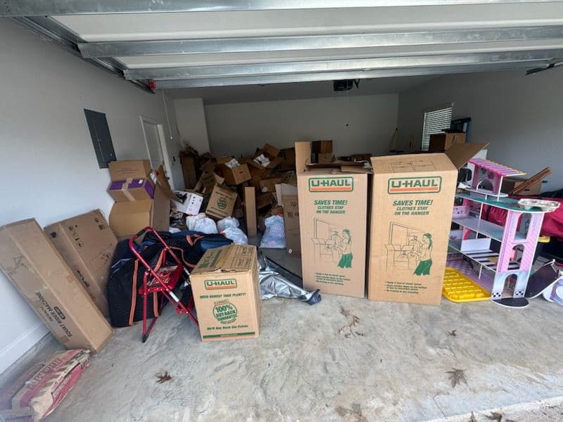 Gallery photos for Efficient Garage Cleanout in Sumrall MS: Image #3