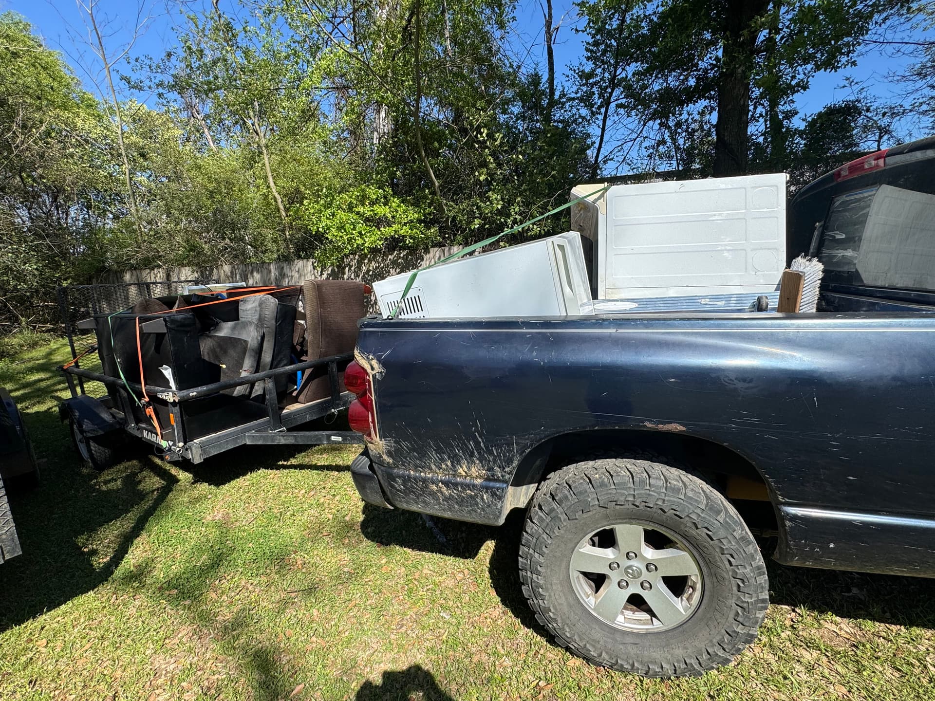 Gallery photos for Junk-Free Living - Efficient Couch and Refrigerator Removal: Image #3