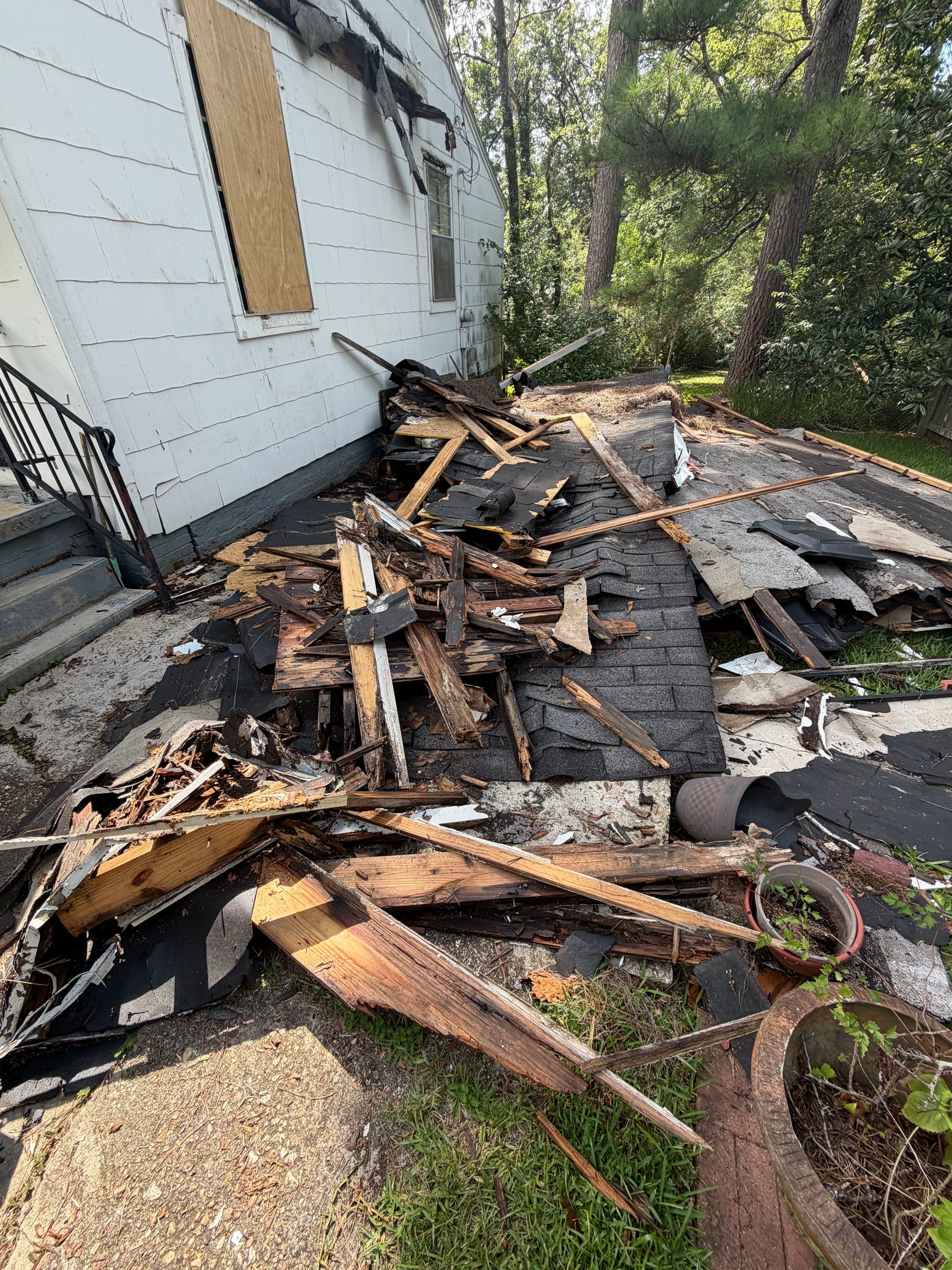 Carport Demolition and Debris Removal in Jackson MS image