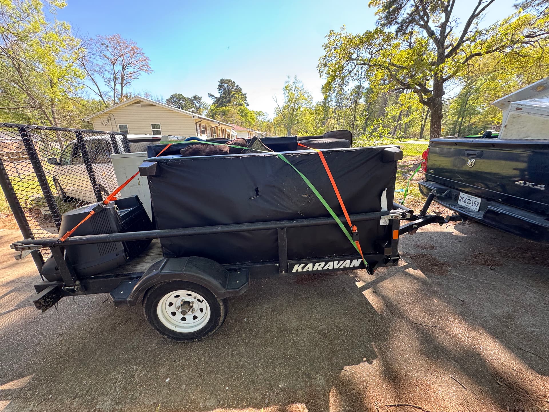 Gallery photos for Junk-Free Living - Efficient Couch and Refrigerator Removal: Image #2