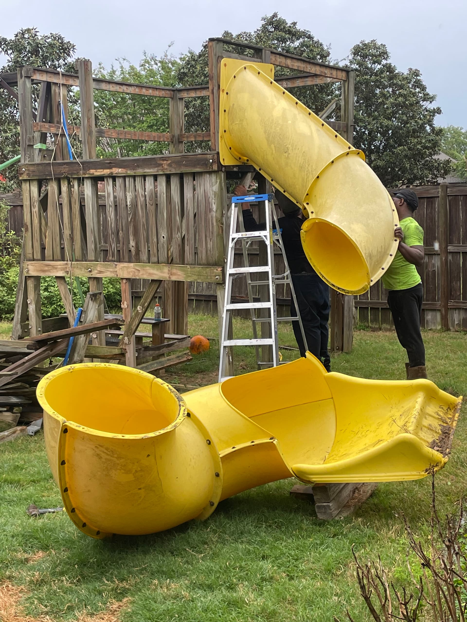 Gallery photos for Old Backyard Playground Torn Down and Hauled Away Same Day: Image #1