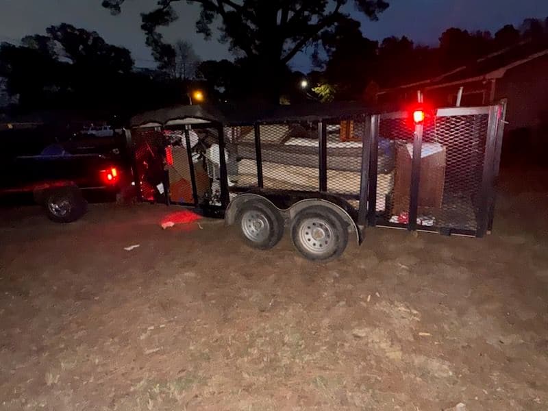 Efficient House Cleanout in Jackson MS image